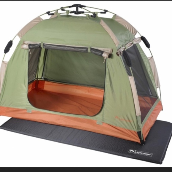 Lightspeed Outdoors Tiny Tent - Picture 2 of 8